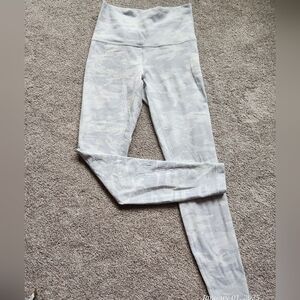 Lululemon wunder under leggings